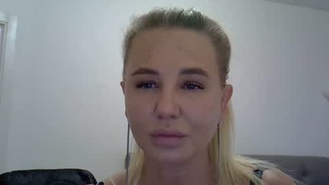 Snapshot of passion_222 chatting on July 16, 12:33 pm passion_222 online show from July 16, 12:33 pm