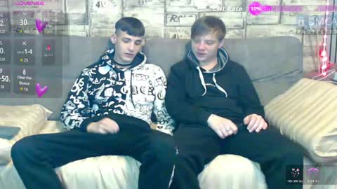 Max tall dark-haired guy with tattoos and Phil blond-haired online show from May 6, 2:51 am