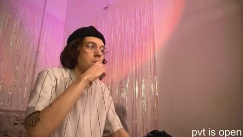 Zoe online show from March 11, 4:24 pm