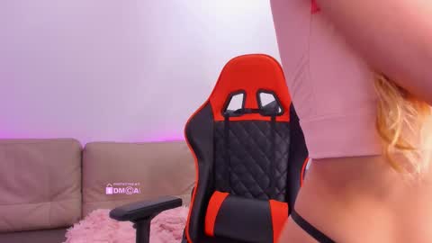 passionkc online show from October 27, 3:21 am