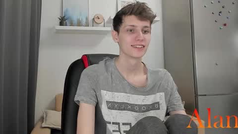 Snapshot of passionprince69 chatting on October 6, 3:42 pm Alan online show from October 6, 3:42 pm