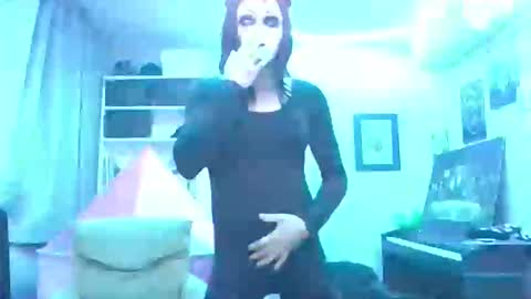 Snapshot of pat0666 chatting on October 31, 1:23 pm pat0666 online show from October 31, 1:23 pm