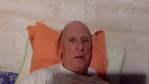 Snapshot of patibulaire1912 chatting on October 24, 1:46 am Pati24 online show from October 24, 1:46 am