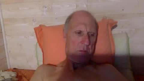 Pati24 online show from April 25, 6:27 pm