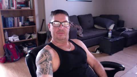 patmilll online show from October 27, 5:28 pm