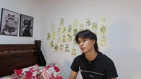 Snapshot of patri_ck_villa chatting on April 23, 10:45 pm patri_ck_villa online show from April 23, 10:45 pm