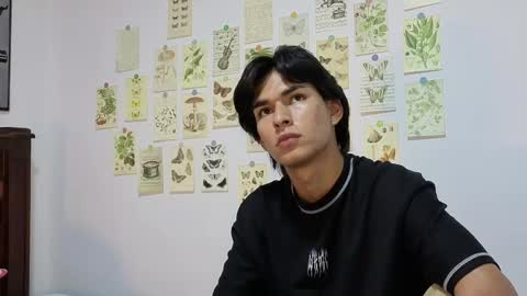 Snapshot of patri_ck_villa chatting on May 13, 11:00 pm patri_ck_villa online show from May 13, 11:00 pm