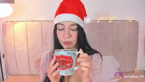 Snapshot of patricia69fox chatting on November 30, 9:41 pm Paty online show from November 30, 9:41 pm