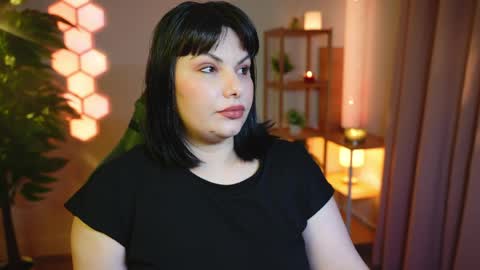 Patricia online show from March 26, 10:04 pm