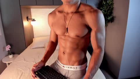 Snapshot of patrick_brown_ chatting on December 13, 6:16 pm Patrick Brown online show from December 13, 6:16 pm