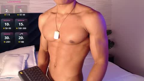 Snapshot of patrick_brown_ chatting on December 19, 12:01 pm Patrick Brown online show from December 19, 12:01 pm