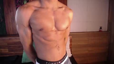 Snapshot of patrick_brown_ chatting on February 28, 11:47 am Patrick Brown online show from February 28, 11:47 am