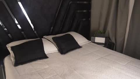 Snapshot of patrick_brown_ chatting on November 9, 2:26 pm Patrick Brown online show from November 9, 2:26 pm