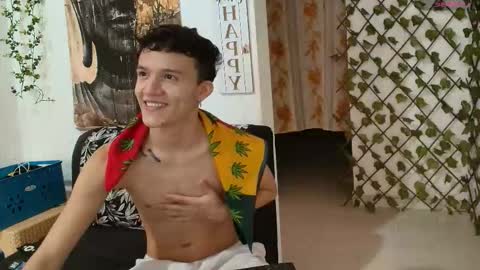     online show from October 25, 3:51 pm