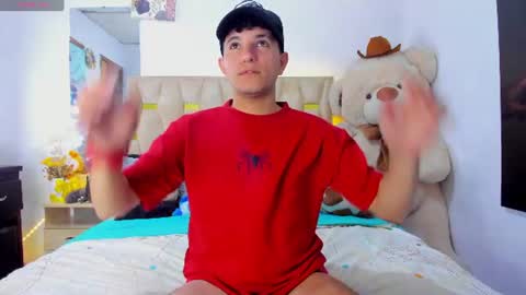 Snapshot of patrick_sanzzz chatting on June 14, 11:18 pm Patrick online show from June 14, 11:18 pm