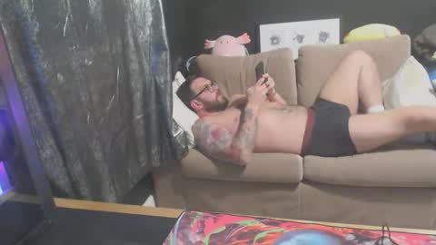 patrickmorris92 online show from February 26, 7:35 pm