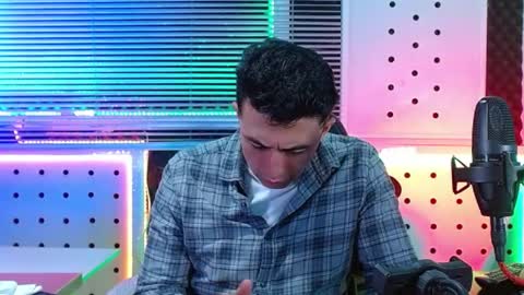 Snapshot of patronsexx chatting on June 9, 6:08 pm Darko0717 online show from June 9, 6:08 pm