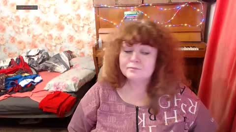 Snapshot of patsyorose chatting on November 10, 10:36 am PatsyORose online show from November 10, 10:36 am