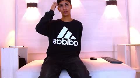 patt_morris online show from January 15, 10:53 am