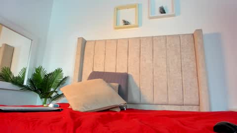 Snapshot of patty_m chatting on December 3, 3:03 am patty online show from December 3, 3:03 am