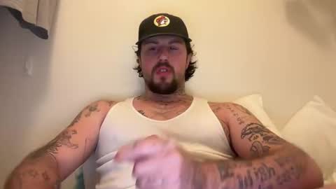 Snapshot of pattys_worlds chatting on June 2, 9:33 am Patty online show from June 2, 9:33 am