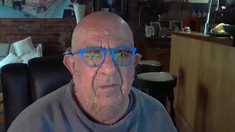 patvac online show from October 18, 11:38 pm