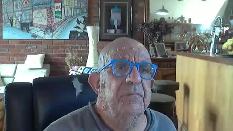 patvac online show from April 19, 11:51 pm