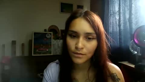Pau online show from May 28, 9:01 pm