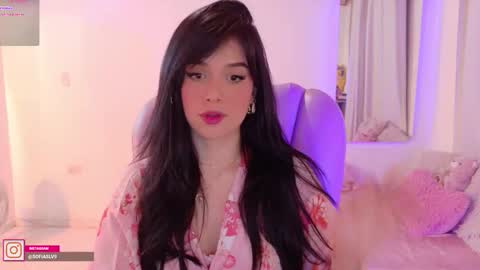 Snapshot of pau_cute chatting on October 22, 4:24 am Sofa online show from October 22, 4:24 am