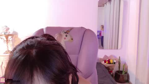 Sofa online show from April 20, 9:27 pm