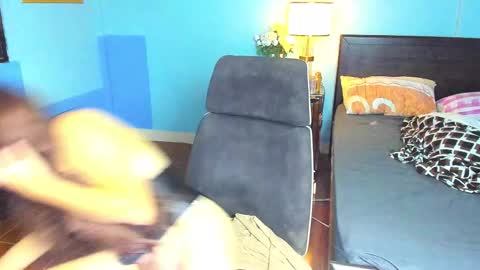 Paula online show from November 17, 8:25 pm