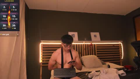 Paul online show from March 12, 3:29 pm