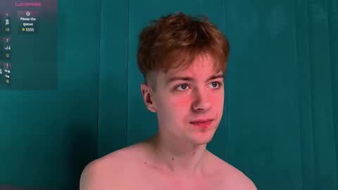 Snapshot of paul_holt chatting on November 15, 9:00 pm PAUL online show from November 15, 9:00 pm