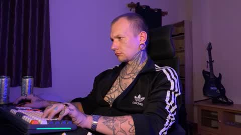 Paul online show from February 4, 5:19 pm