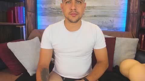 Paul Rivera online show from November 8, 2:17 pm