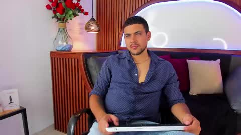 Paul Rivera online show from April 10, 8:24 pm