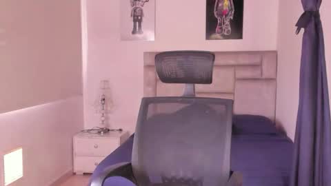 PAUL ROGER online show from March 24, 8:47 pm