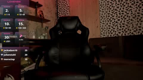 Snapshot of paul_rolex_ chatting on December 11, 11:51 am Paul Rolex Jane online show from December 11, 11:51 am