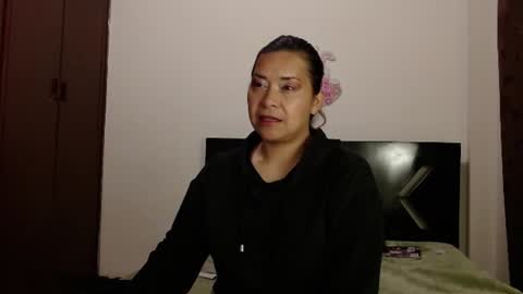 Snapshot of paula_anderson chatting on July 26, 4:20 am PAULA online show from July 26, 4:20 am