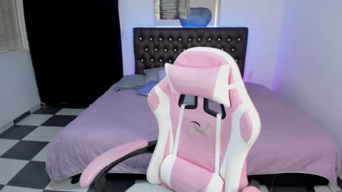 CALL ME PAULA  online show from February 20, 2:02 pm