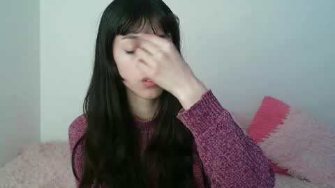 Snapshot of paulainblue chatting on March 12, 4:51 am online show from March 12, 4:51 am