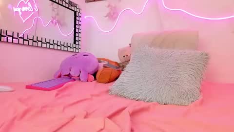 Paula online show from February 18, 9:53 pm