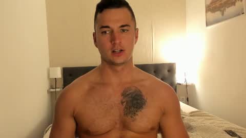 Snapshot of paulblack021 chatting on June 13, 9:35 pm paulblack021 online show from June 13, 9:35 pm