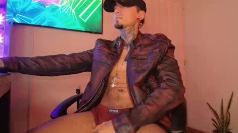 Paul Docux pdocux online show from November 23, 5:07 am