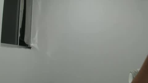 Snapshot of paulet_ chatting on May 12, 1:03 am paulet latiin online show from May 12, 1:03 am