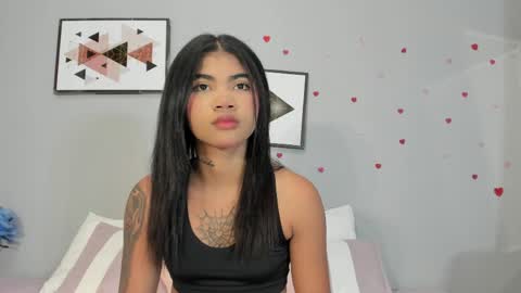 Pau online show from April 28, 12:32 pm