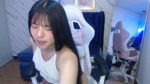 Live 800am 200pm COLOMBIAN HOUR online show from February 15, 1:05 pm