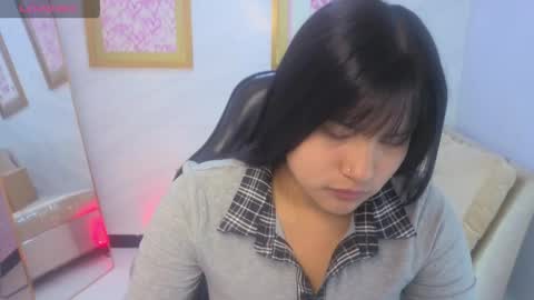 Live 800am 200pm COLOMBIAN HOUR online show from April 1, 1:01 pm