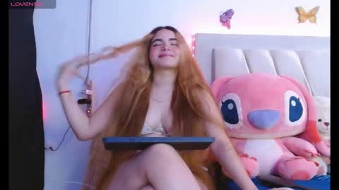 Snapshot of paulina_quintero18 chatting on May 16, 3:03 am Pau online show from May 16, 3:03 am