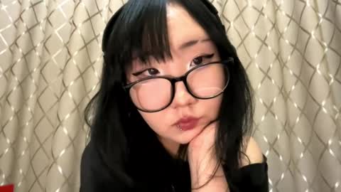 Yuna online show from February 25, 2:16 pm